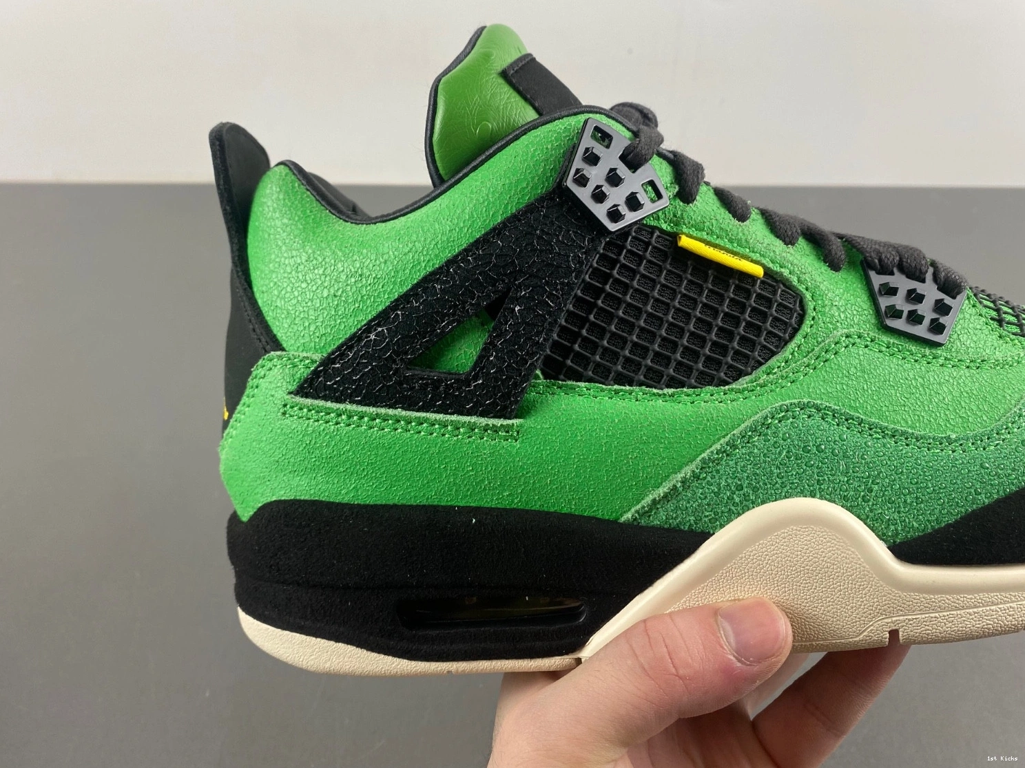 Jordan “Manila” Air 4 0515